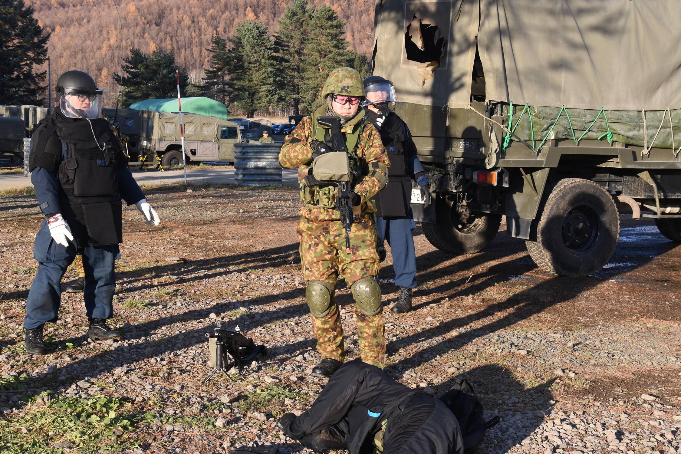 治安出動を想定  警察と連携要領を確認｜第2師団