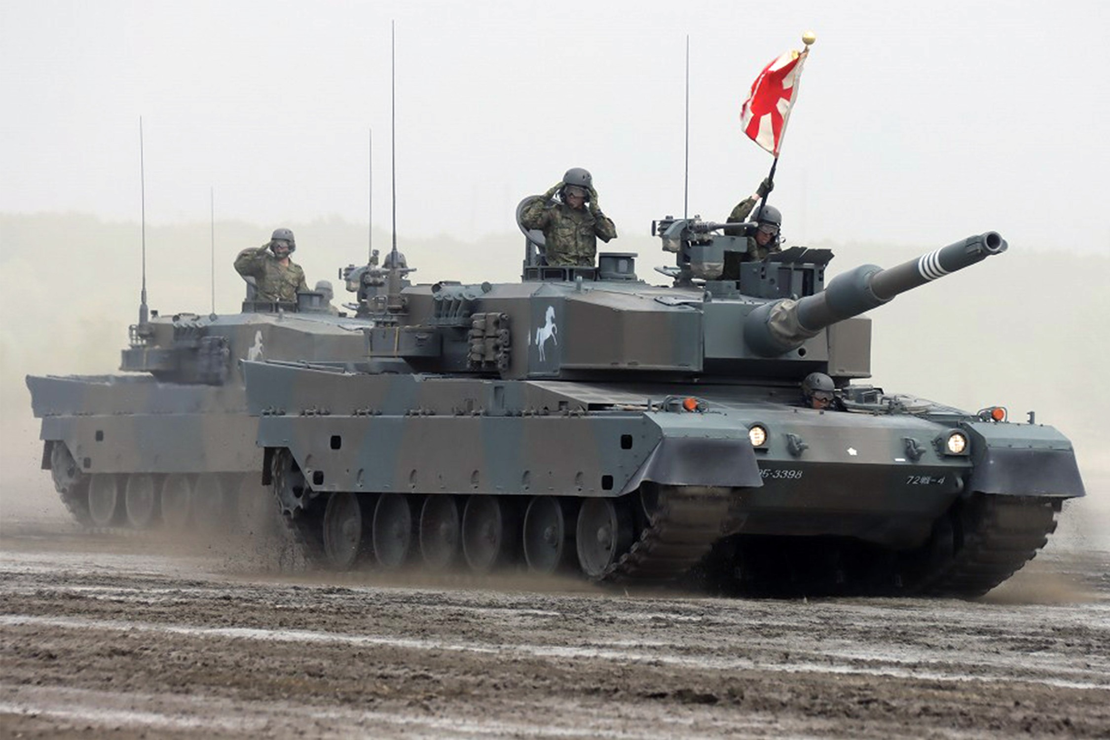 戦車300両堂々 新生機甲師団の力示す｜第7師団 - 防衛日報デジタル