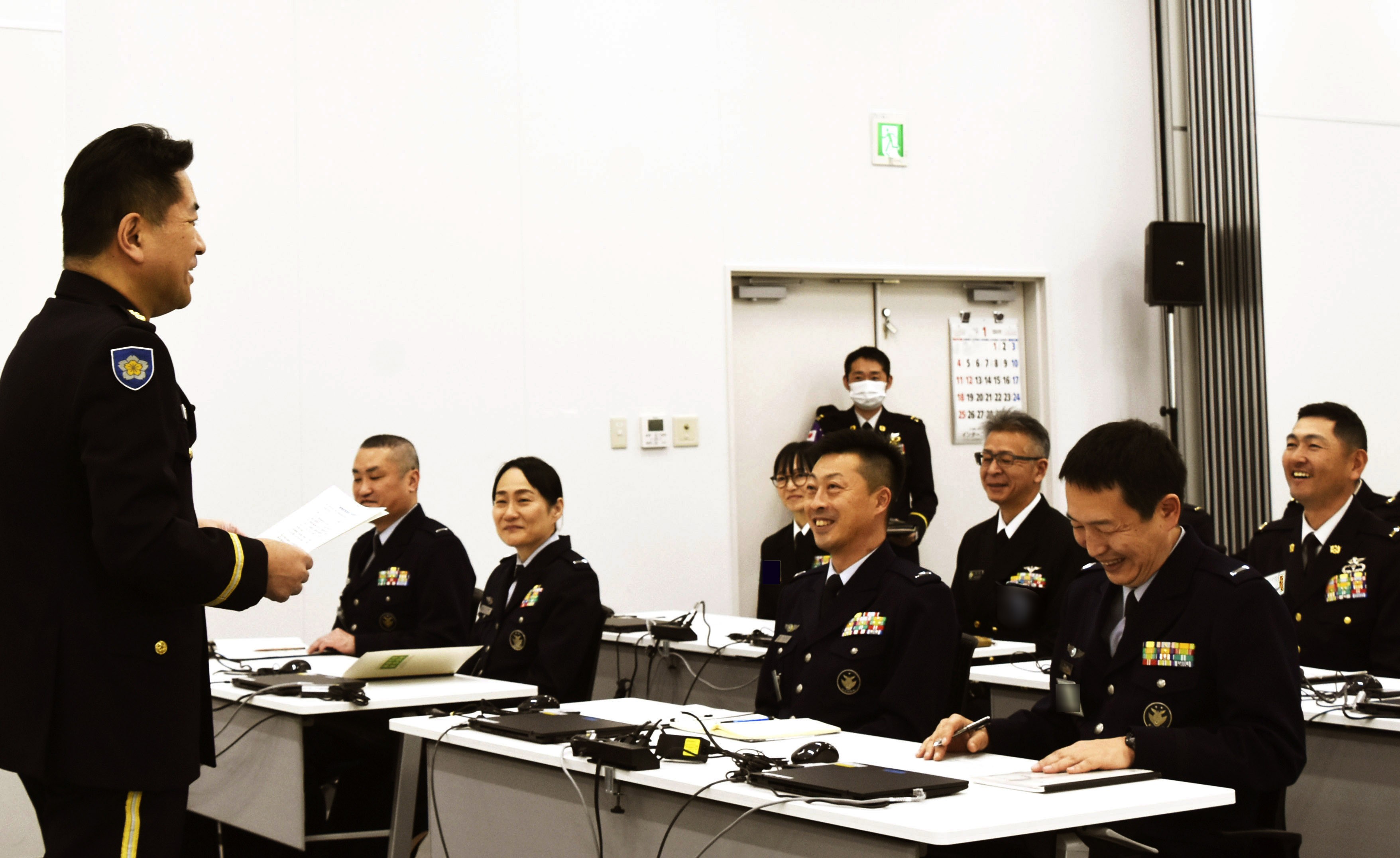 【新たな試みへ 統合研修①】軍種を越えて考える―最先任上級曹長らが学ぶ統合運用の現場｜統合幕僚監部