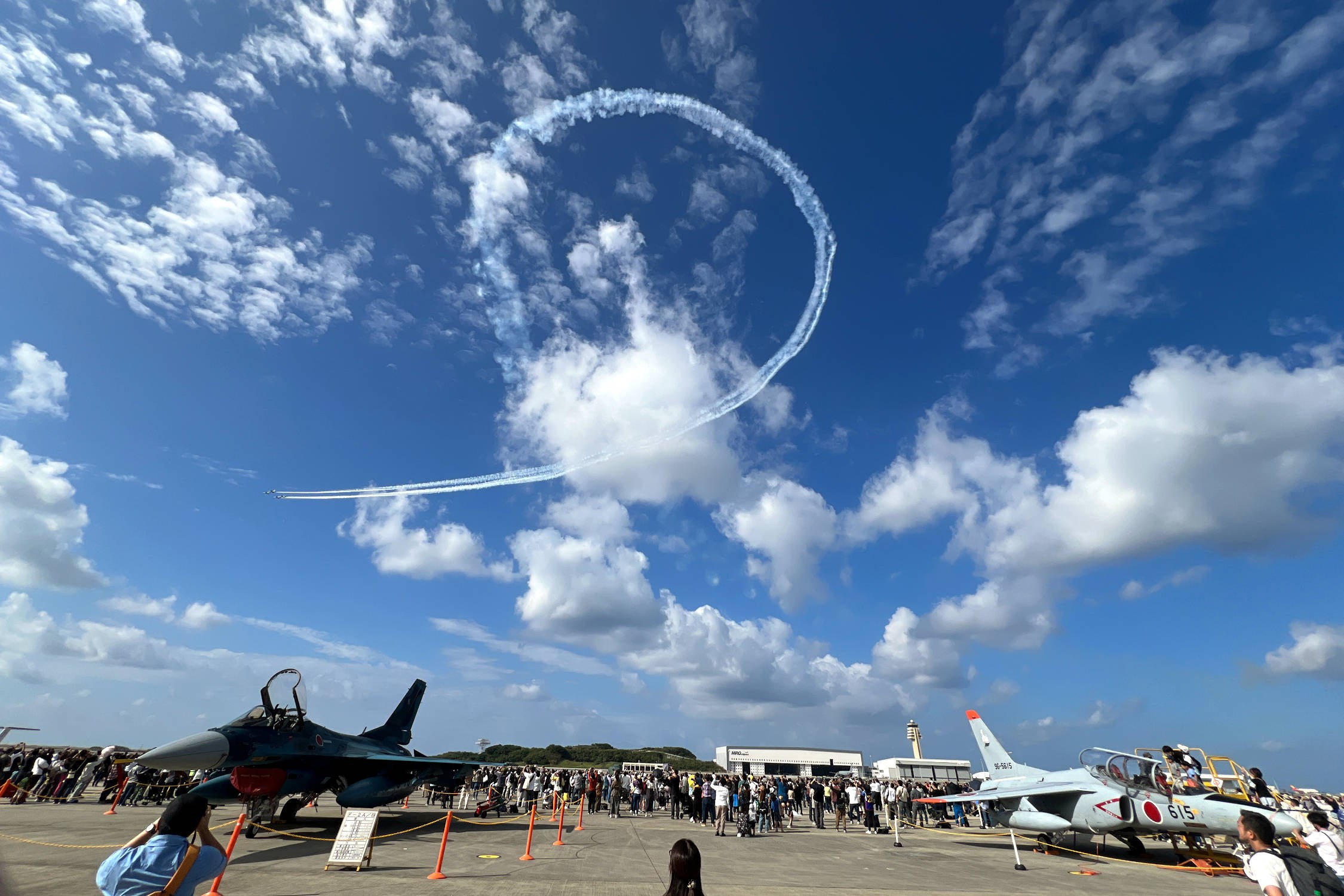 みんなのブルーインパルス 令和7年〈特別編〉
「第11飛行隊、T-4ブルーインパルスが30周年」 その4（全4回）