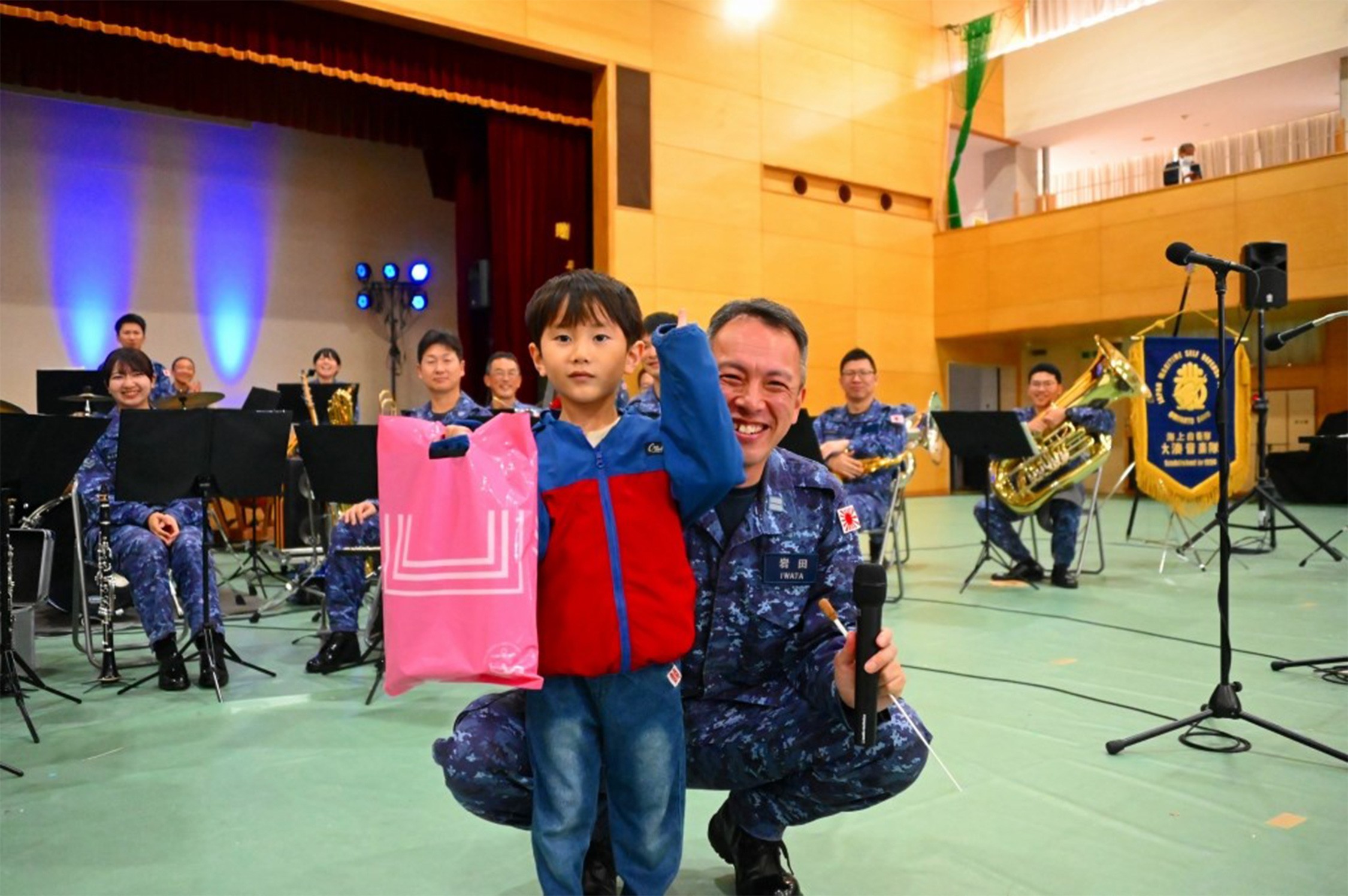 光星祭に自衛隊の音色 大湊音楽隊が特別演奏を披露｜青森地本