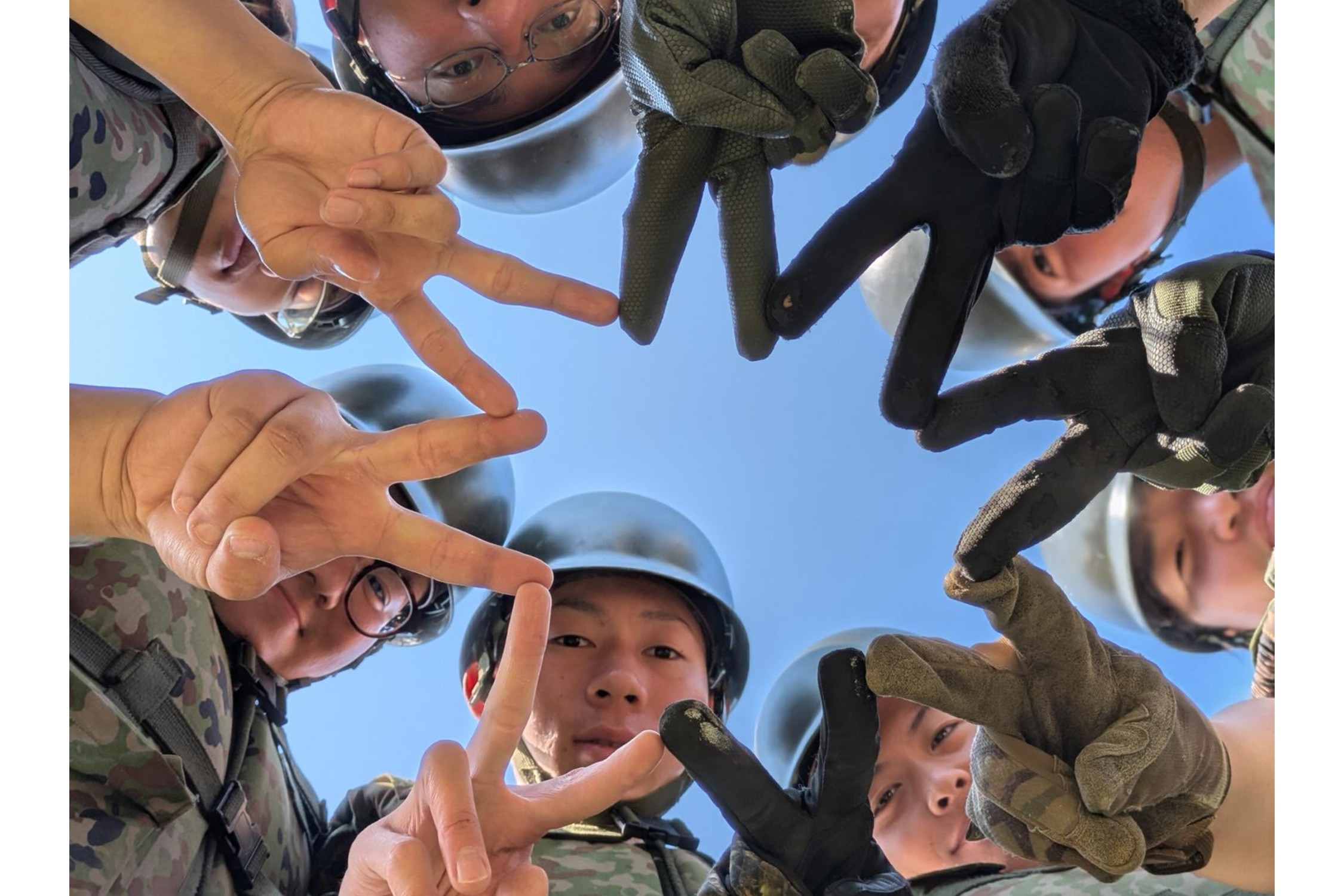 【デジタル写真館】第12施設群｜白熱の漕舟競技会、若手隊員が力を振り絞る